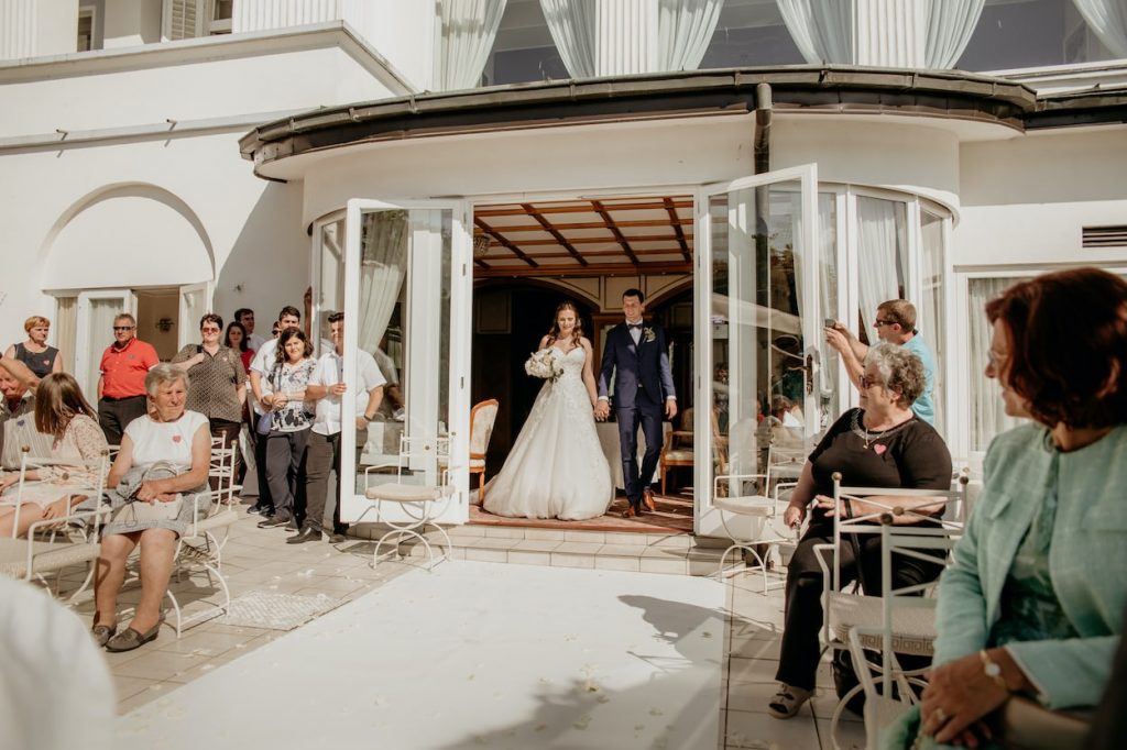 4. What if it rains on your wedding day? Don't worry!