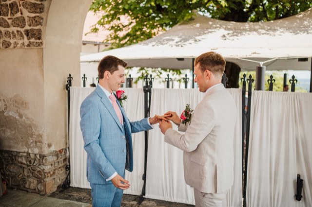 M & A Lake Bled Castle wedding