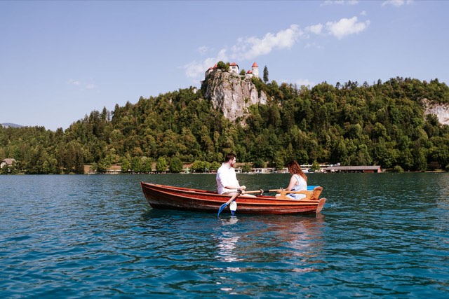 T & K Lake Bled proposal