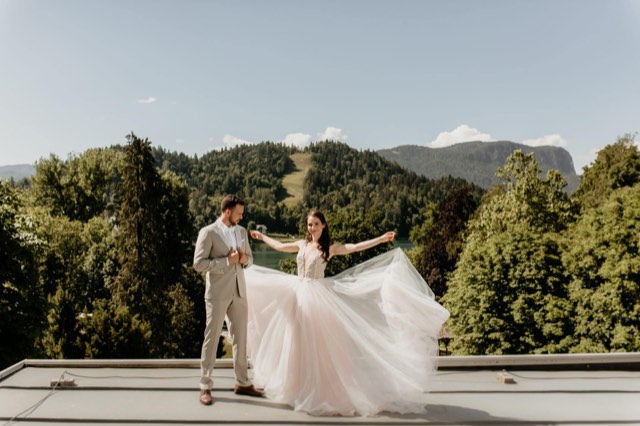 T & N Lake Bled Island Church wedding